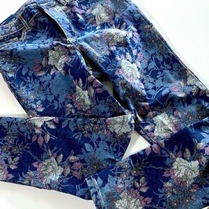 New Chaps Floral Stretch Denim Jeans